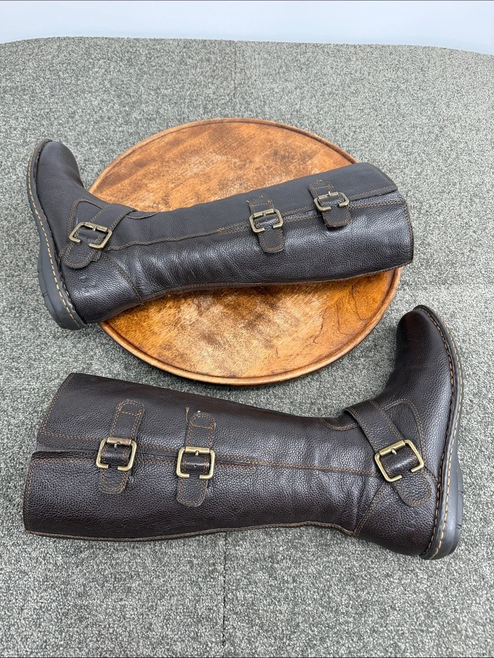 b.o.c. Born Concepts Boots Wm 7 Tall Dark Brown Leather Riding Buckles Comfort